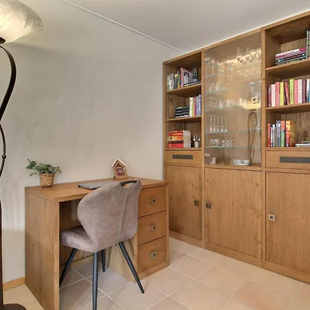 Отель Mossettes 5, Penthouse Sunny Terrasse And Sauna Шампери