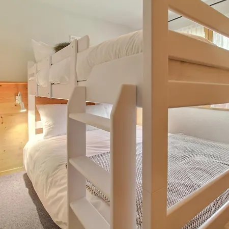 Отель Mossettes 5, Penthouse Sunny Terrasse And Sauna Шампери